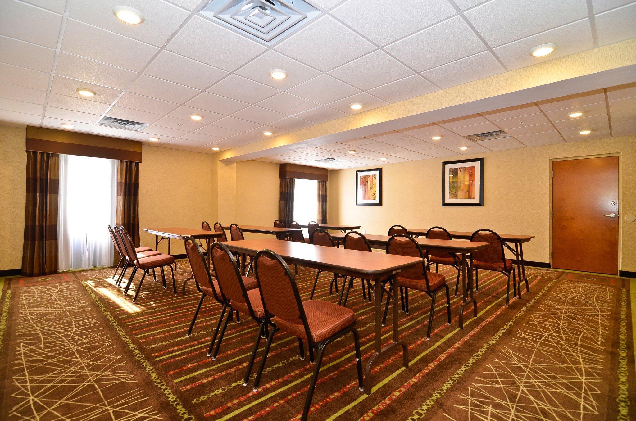 Holiday Inn Express Atlanta-Stone Mountain By Ihg Extérieur photo